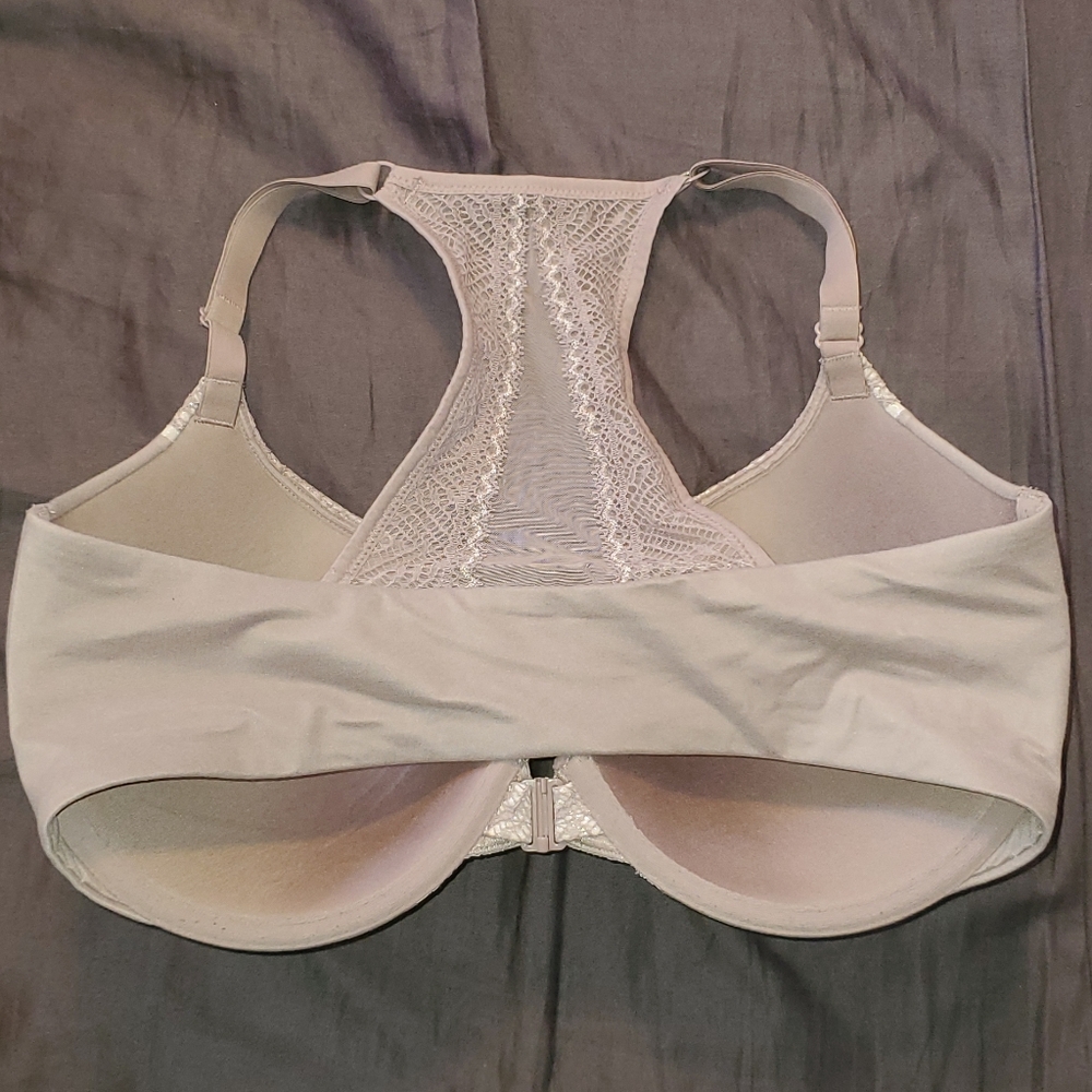 Victoria's secret 34DDD bra